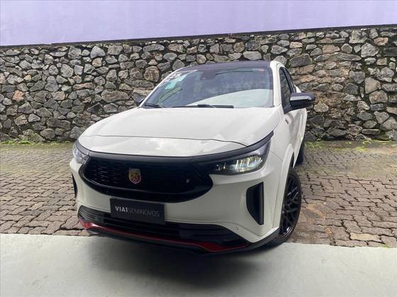 FIAT FASTBACK 1.3 TURBO 270 FLEX LIMITED EDITION AT6 FIAT FASTBACK 1.3 TURBO 270 FLEX LIMITED EDITION AT6
